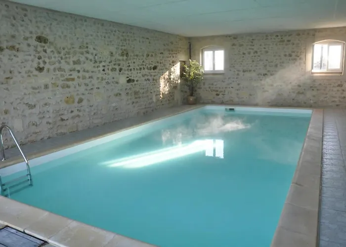 Piscine Intérieure Сasa de vacaciones *