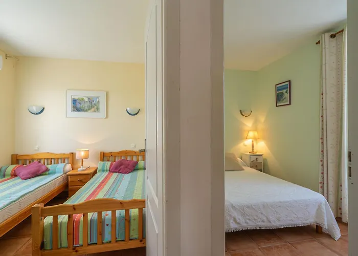 Сasa de vacaciones Piscine Intérieure