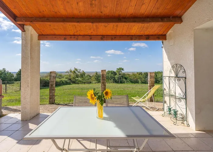 Piscine Intérieure *