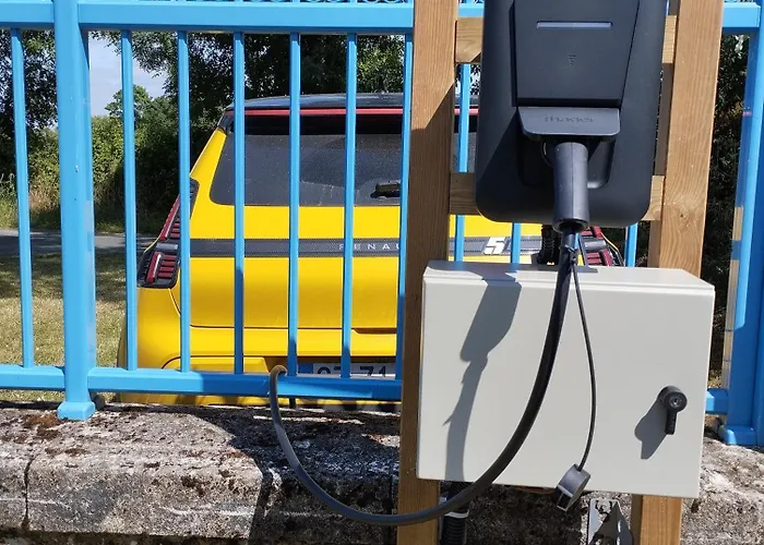 Piscine Intérieure *